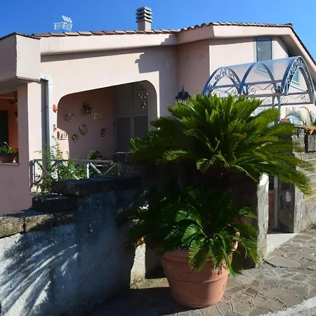 Πανσιόν L'oasi Delle Vigne 4*