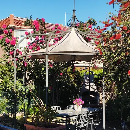 L'oasi Delle Vigne Πανσιόν 4*